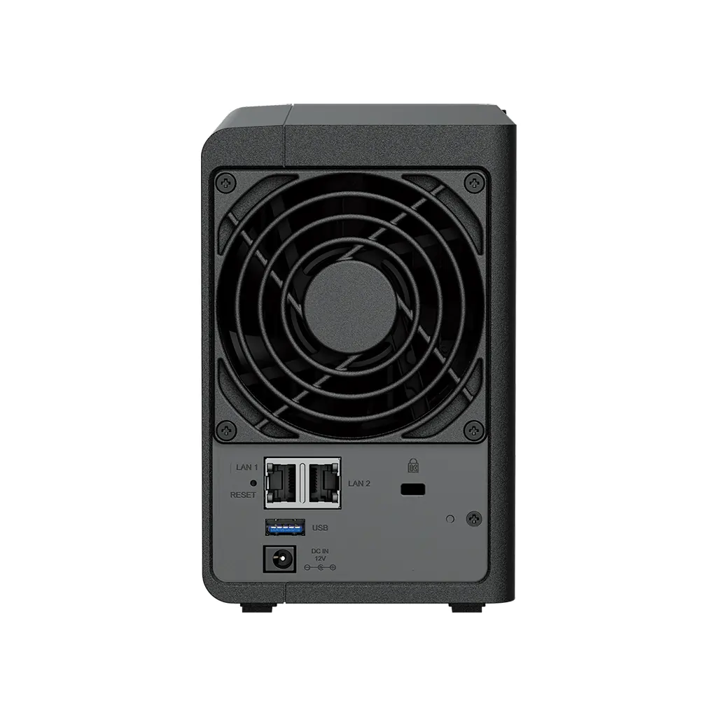 Rückseite der schwarzen Synology DiskStation DS224+ für NAS